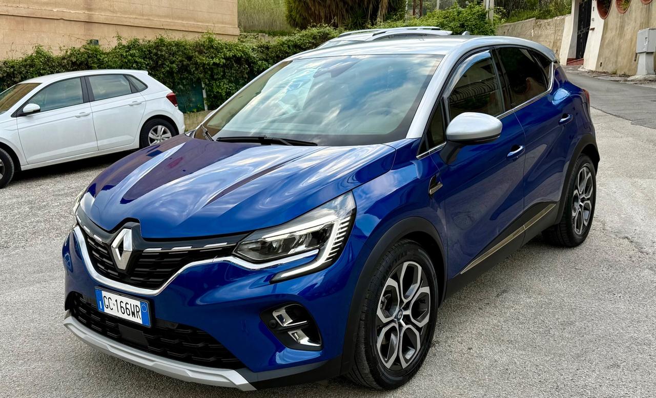 Renault Captur Plug-in Hybrid E-Tech 160 CV Intens