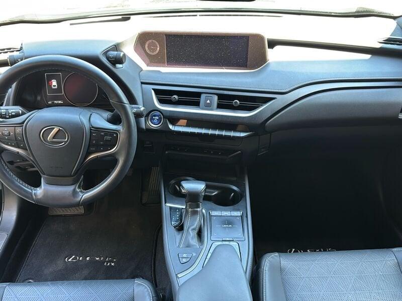 Lexus UX Hybrid Flare-Luxury 4WD MY22