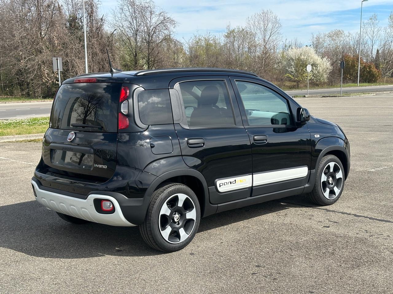 Fiat Panda Pandina 1.0 FireFly 65 CV Hybrid Cross