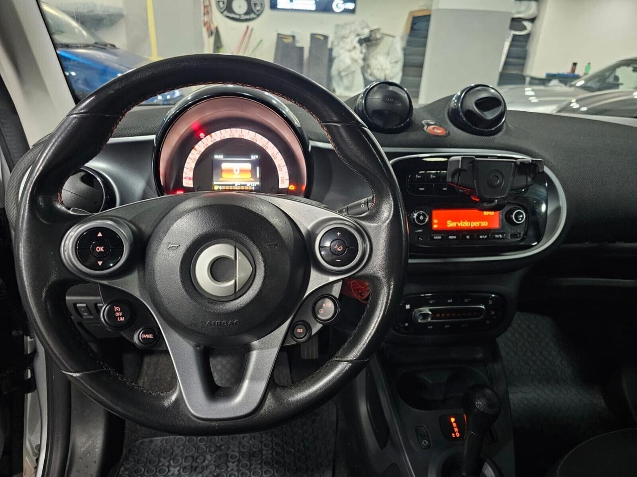 NUOVA SMART FORTWO SUPER PASSION 1.0 BENZ 71CV TWINAMIC