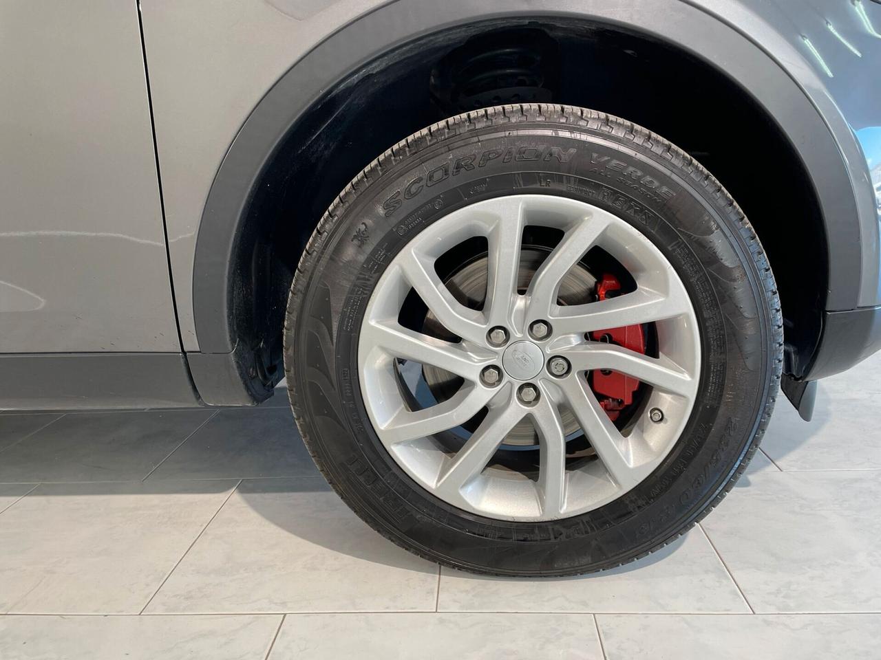 Land Rover Discovery Sport 150 CV AUTOMATICA F1