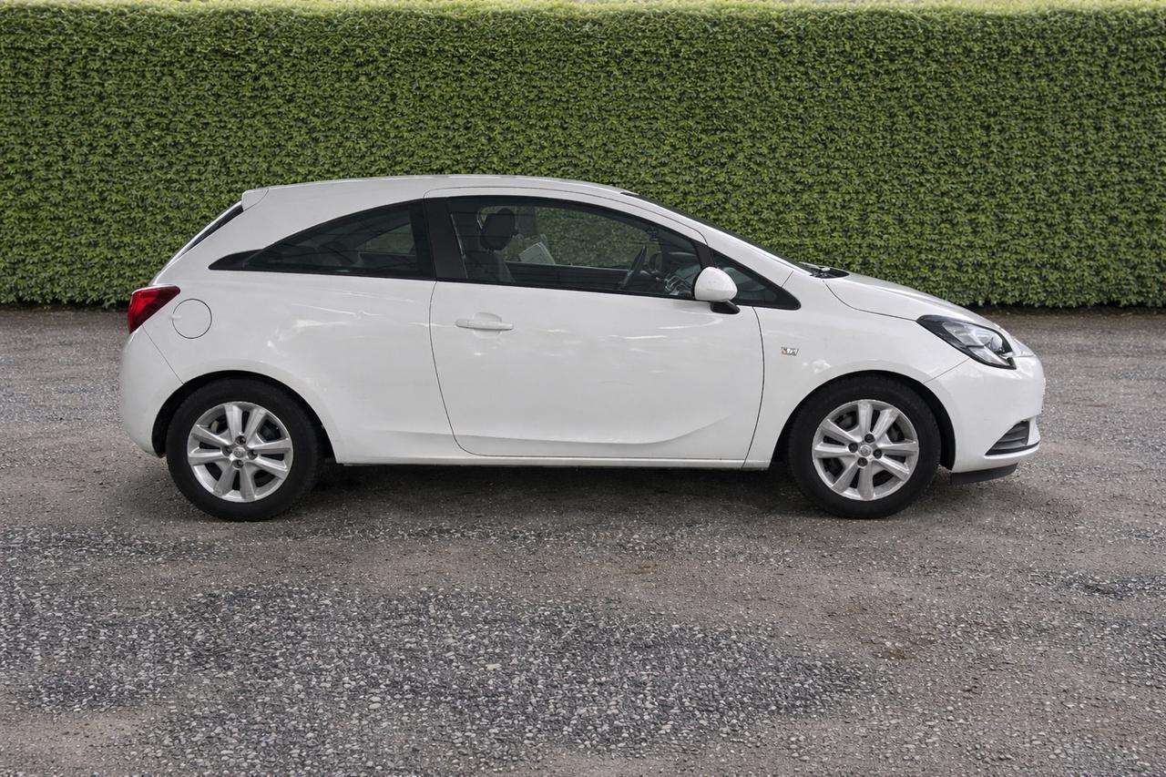 Opel Corsa 1.2 3 porte Edition