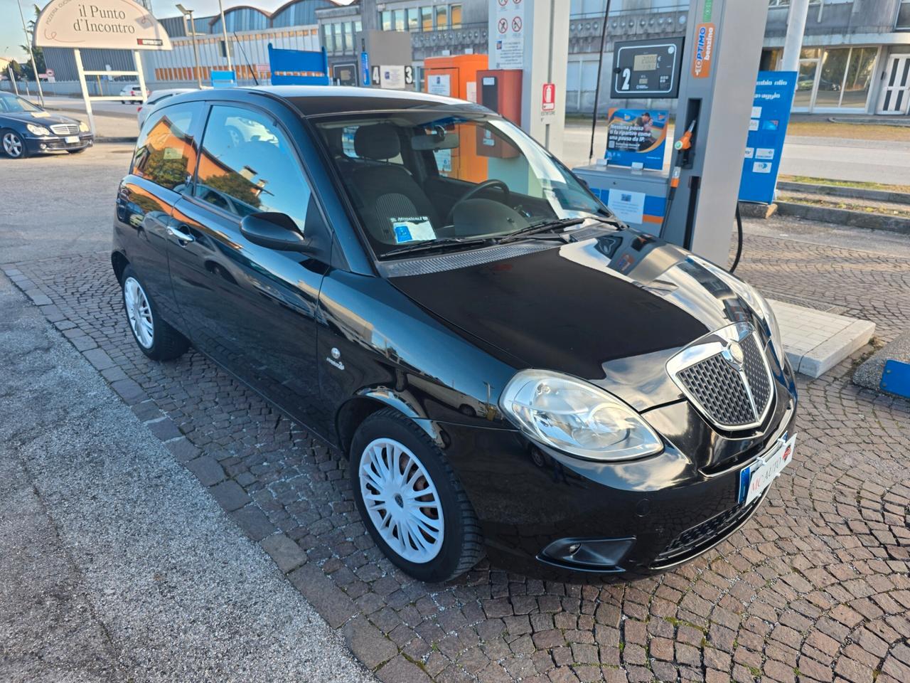 Lancia Ypsilon 1.2 Modamilano con 168.000km