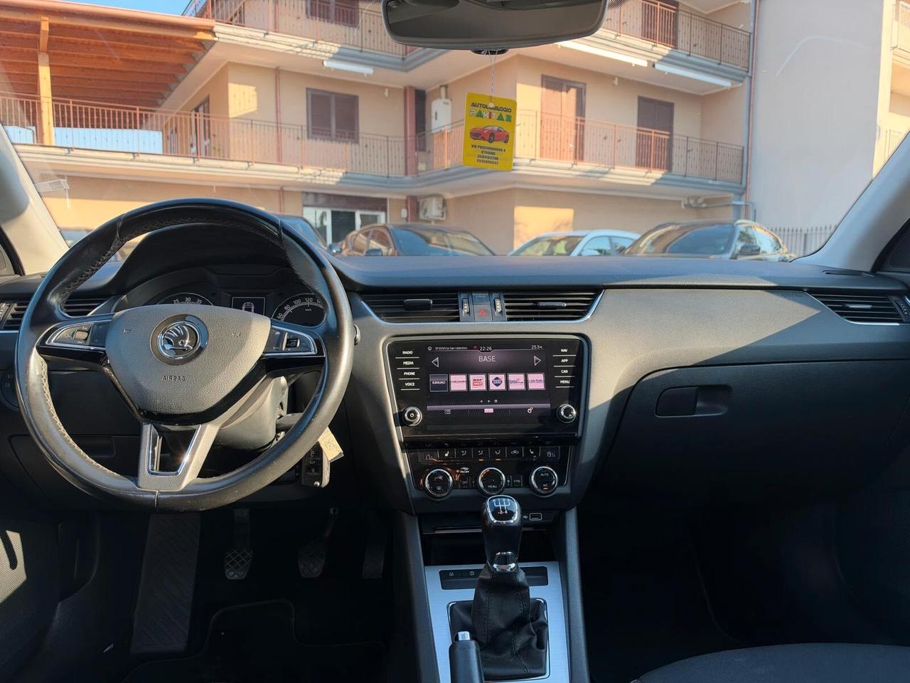 Skoda Octavia 1.6 TDI SCR 115 CV Executive