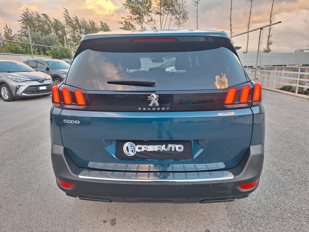 Peugeot 5008 BlueHDi 130 S&S EAT8 Allure Pack Nav+Retrocam