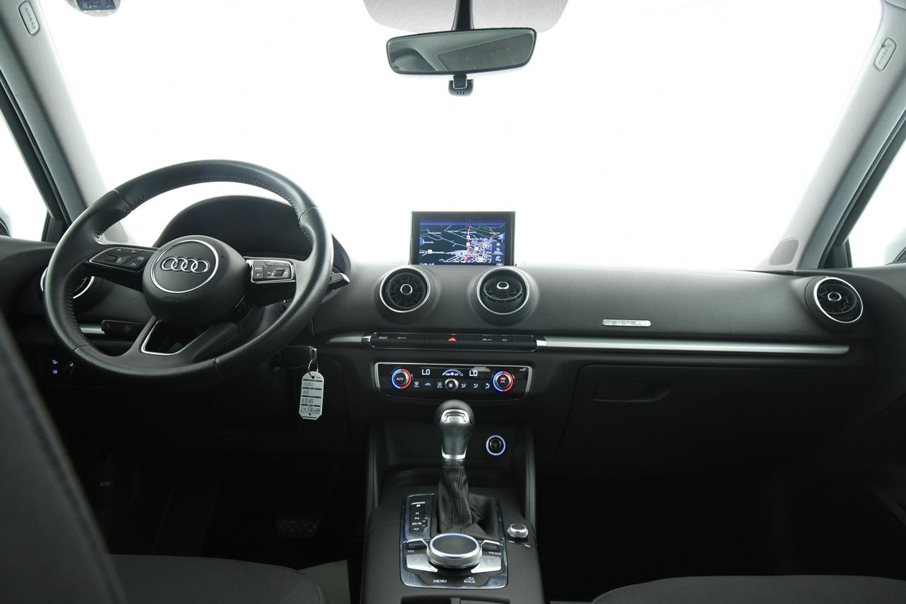 AUDI A3 Sportback 30 1.5 g-tron Admired 131cv BLUETOOTH+LED+NEOPATENTATI