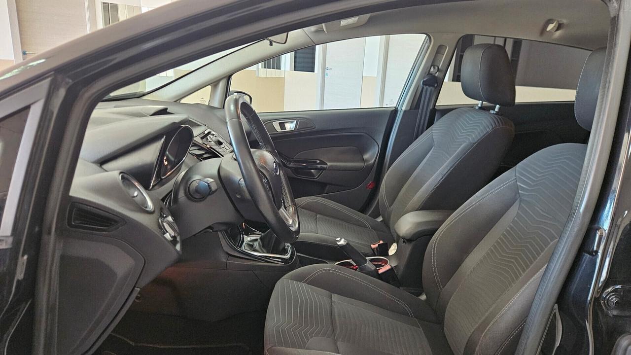 Ford Fiesta 1.5 TDCi 75CV 5 porte Titanium