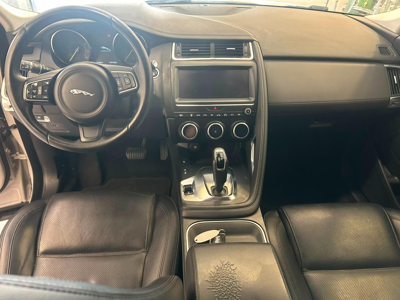Jaguar E-Pace 2.0D 150CV. R-Dynamic 2019