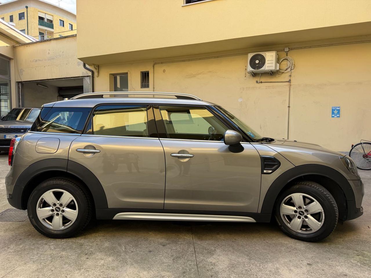 Mini Cooper D Countryman 2.0 Cooper D BUSIN #50721