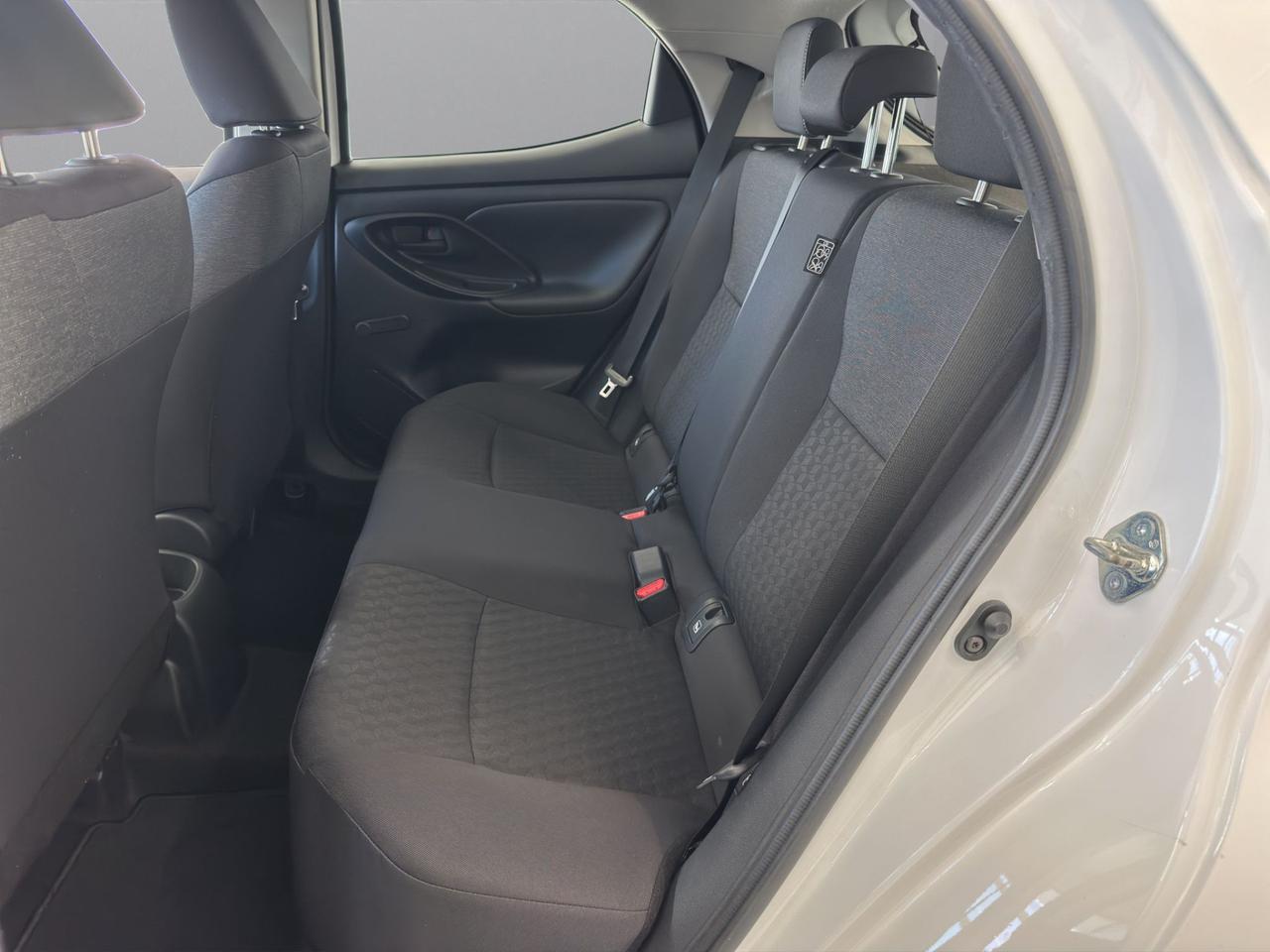 Toyota Yaris 1.0 Active