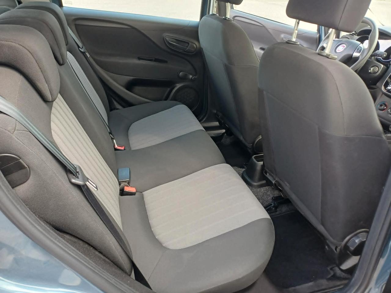 Fiat Punto 1.4 8V 5 porte Natural Power Street