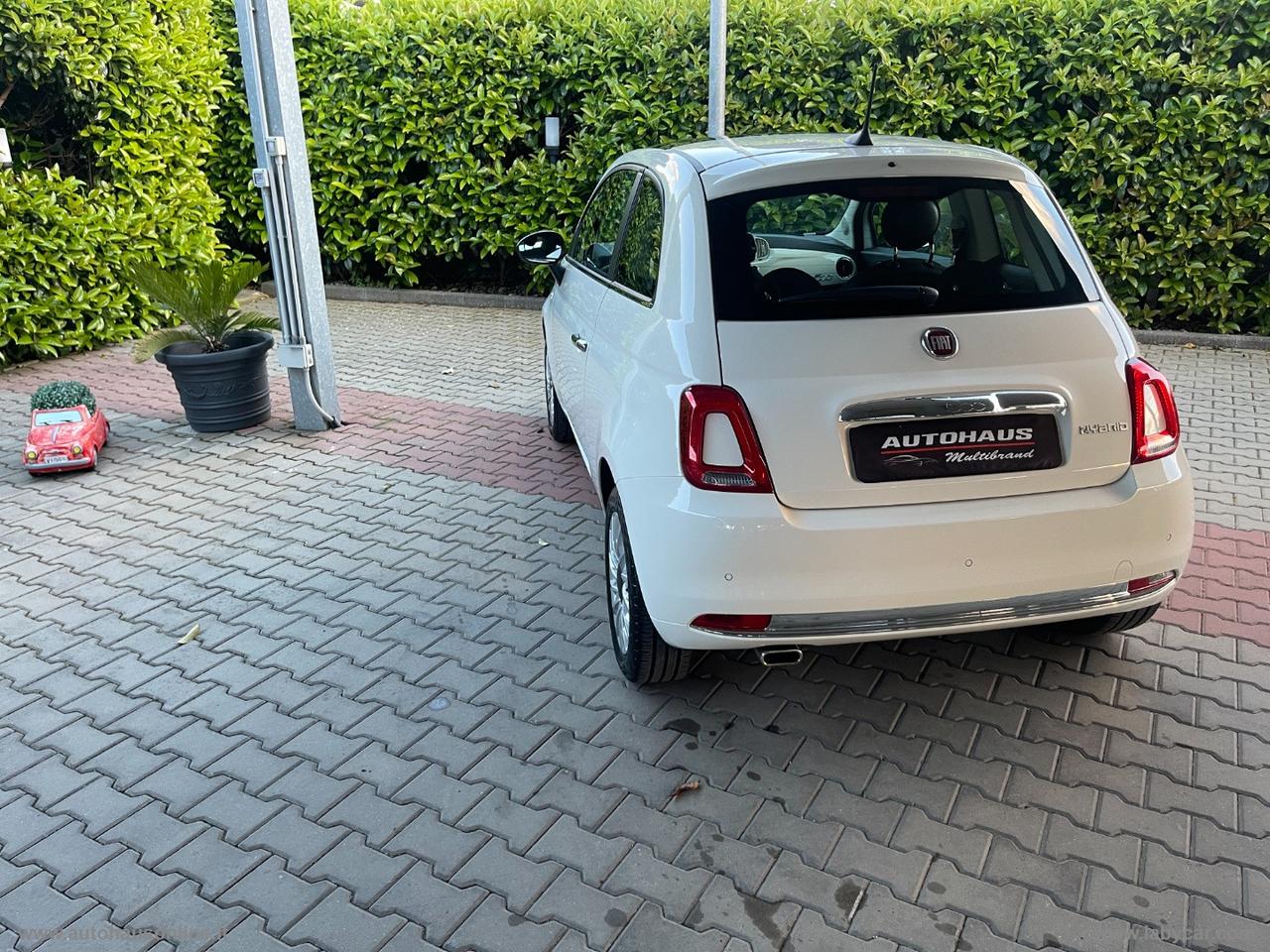 FIAT 500 1.0 Hybrid Dolcevita