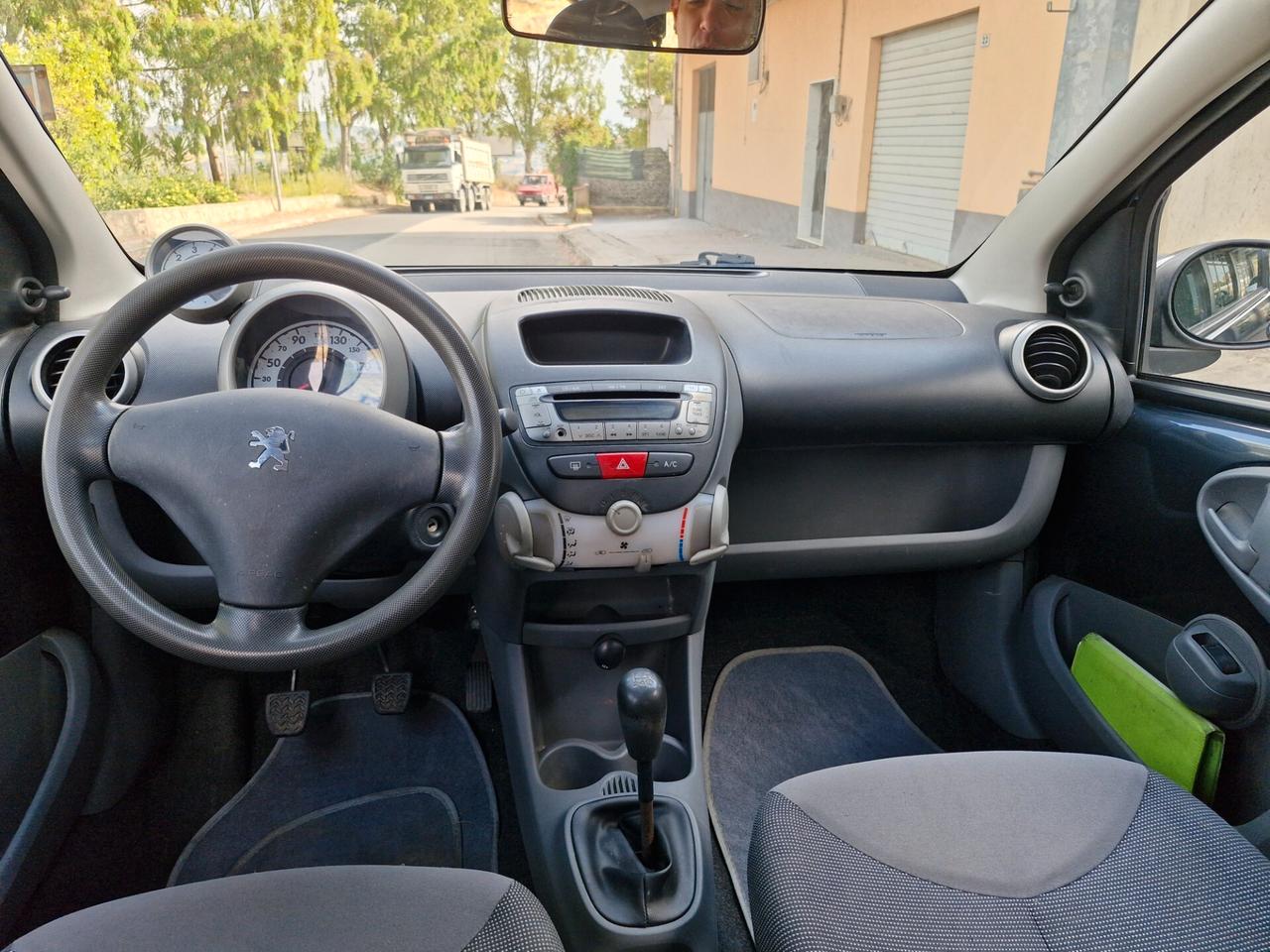 Peugeot 107 1.4 HDi 5p. Sweet Years