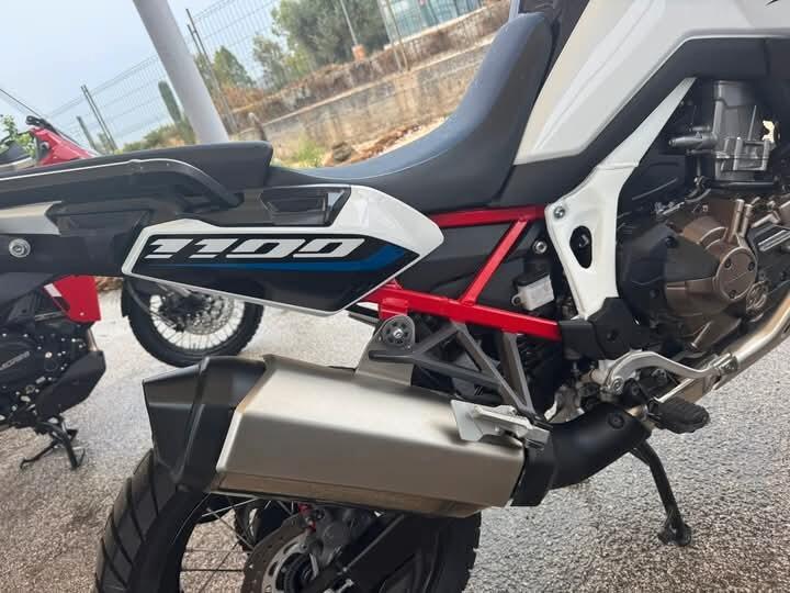 HONDA AFRICA TWIN 1100 DTC