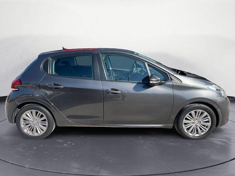 Peugeot 208 5 Porte 1.2 PureTech 82cv Allure S&S neopatent