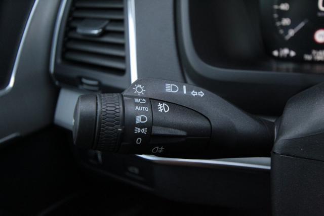 VOLVO XC90 B5 (d) AWD Pezzo Netto 7 posti Business Plus
