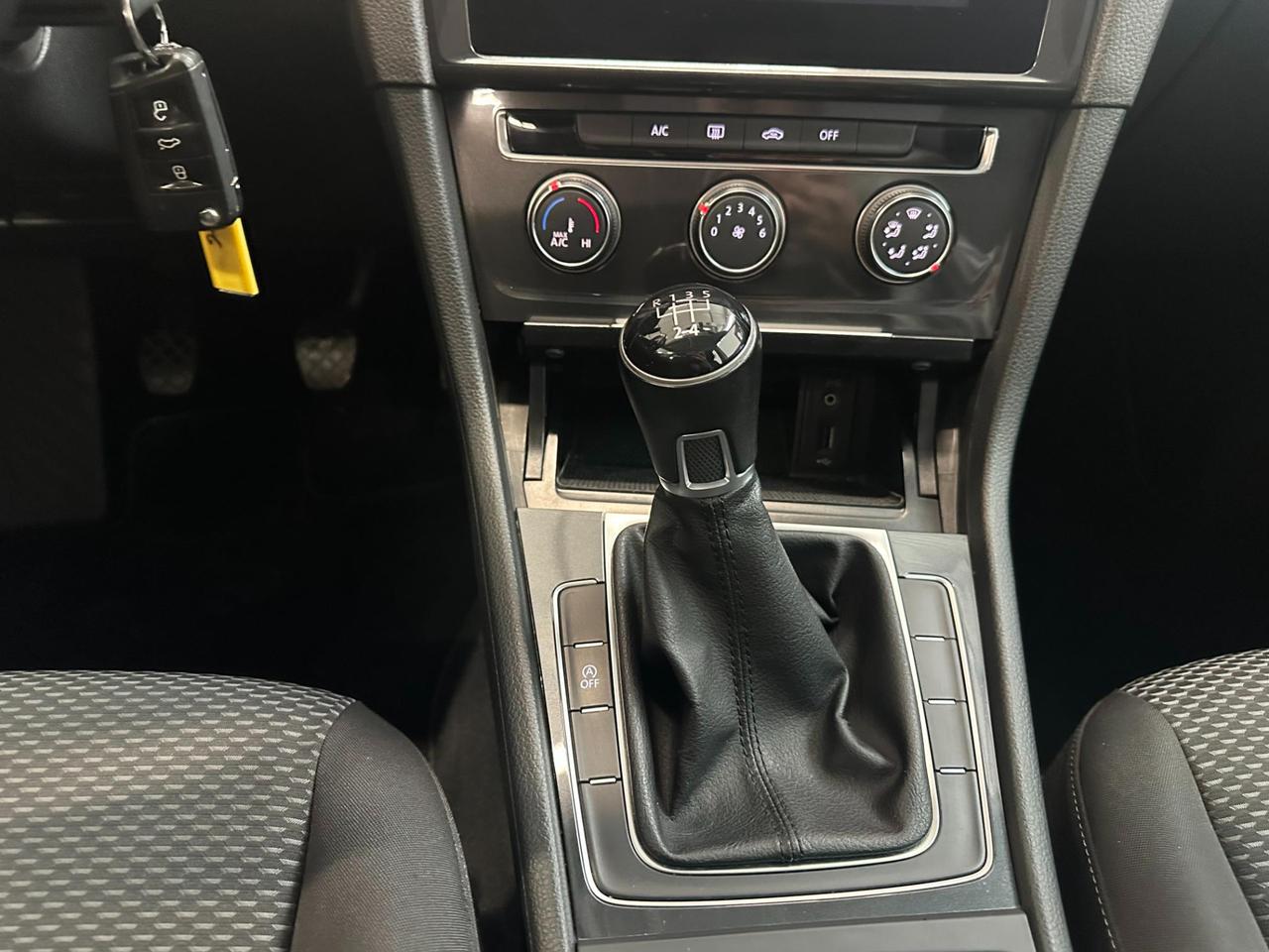 Volkswagen Golf Golf 5p 1.6 tdi Comfortline