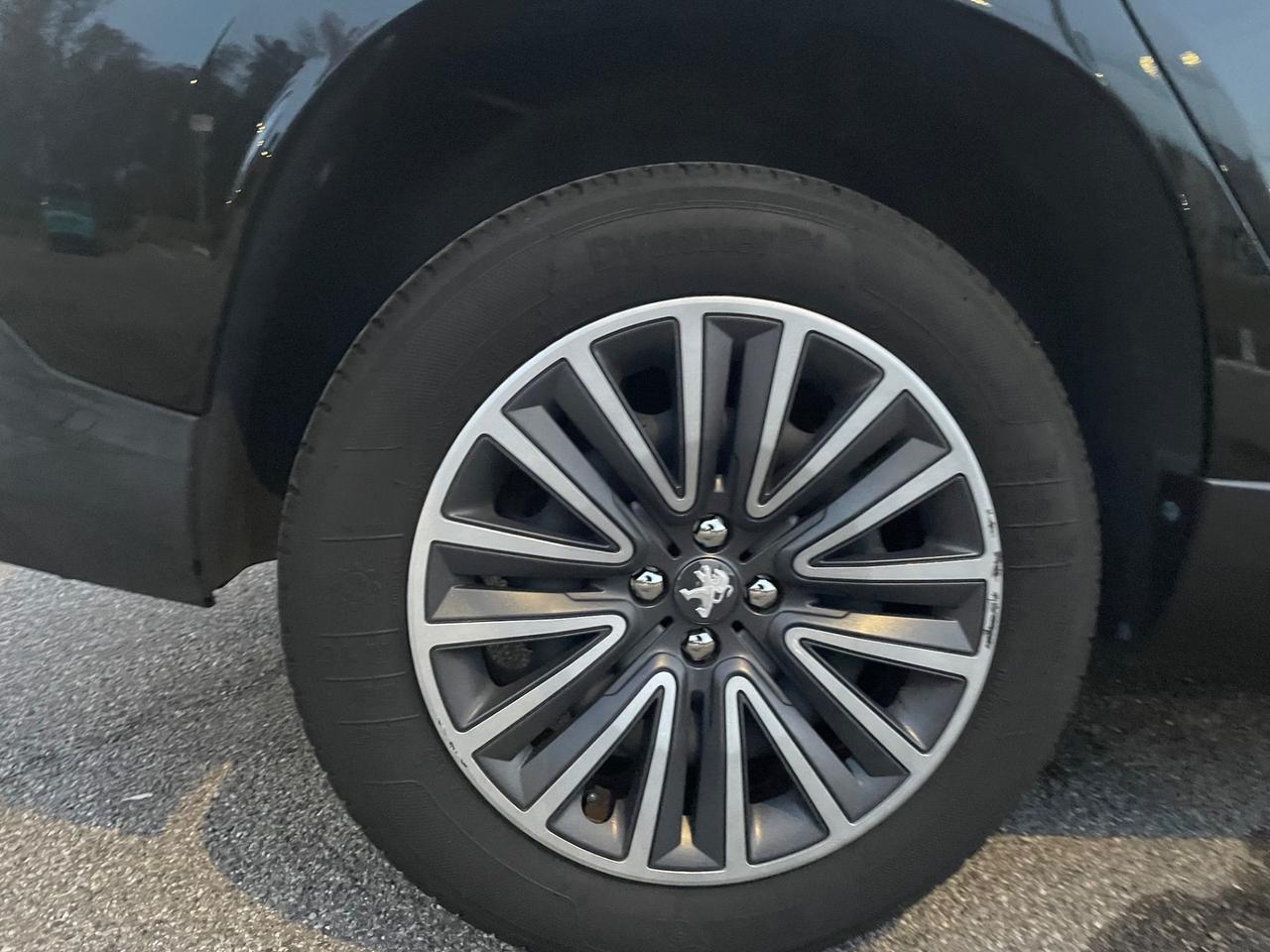 Peugeot 2008 PureTech 82 Allure*Neopatentati*Solo 61000km*