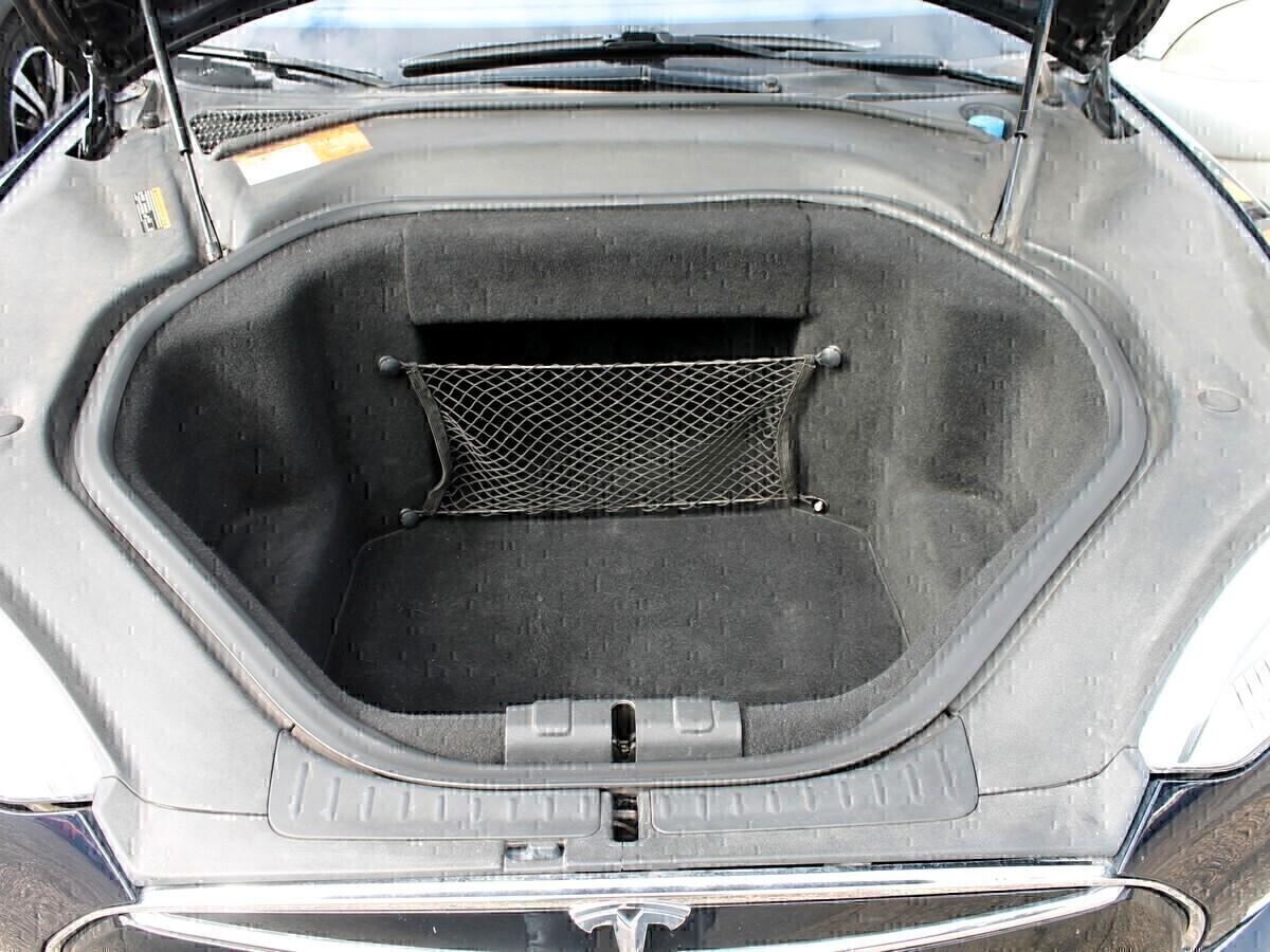 Tesla Model S 85 CHARGE e CONN DATI GRATIS A VITA