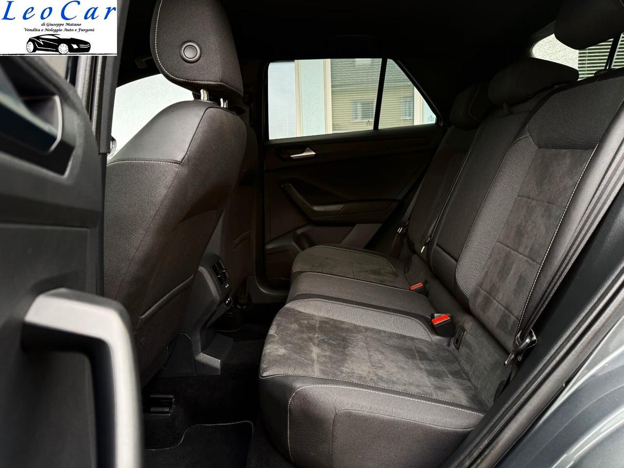 Volkswagen T-Roc 1.5 TSI ACT DSG R-Line