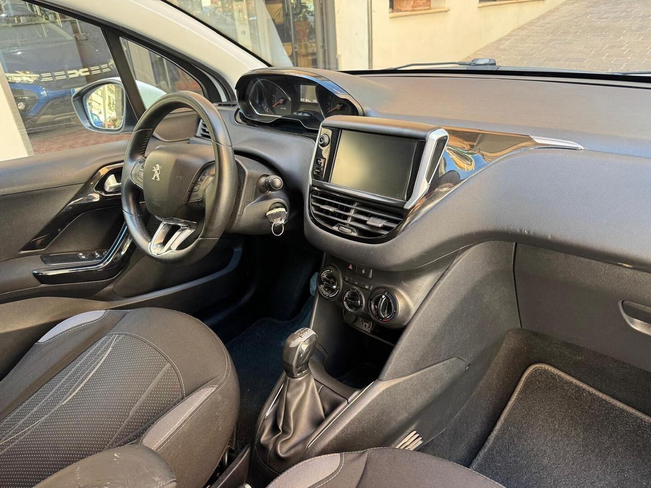 PEUGEOT 208 1.4 HDi 68CV 5 porte Active