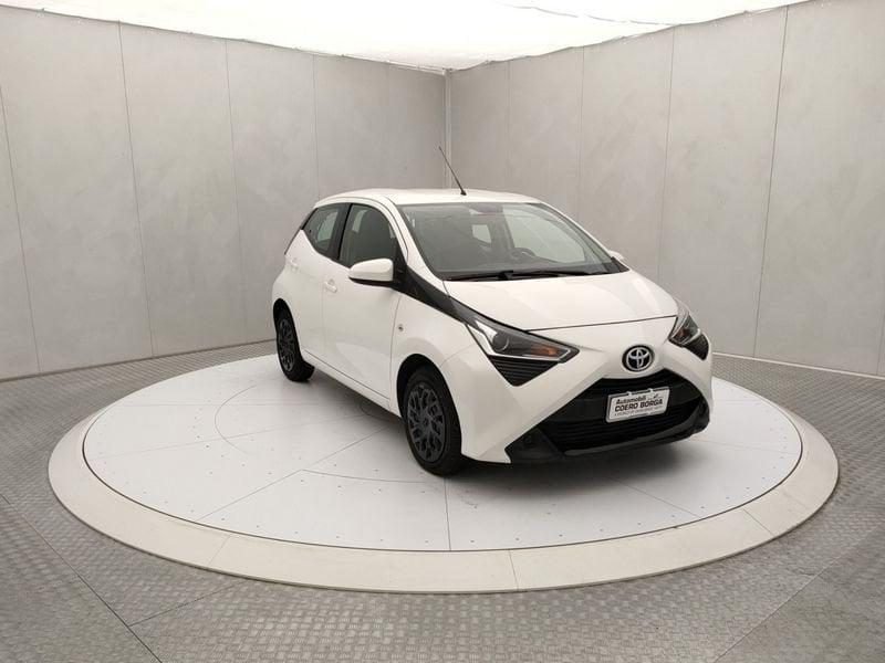 Toyota Aygo Connect 1.0 VVT-i 72CV 5 porte x-business