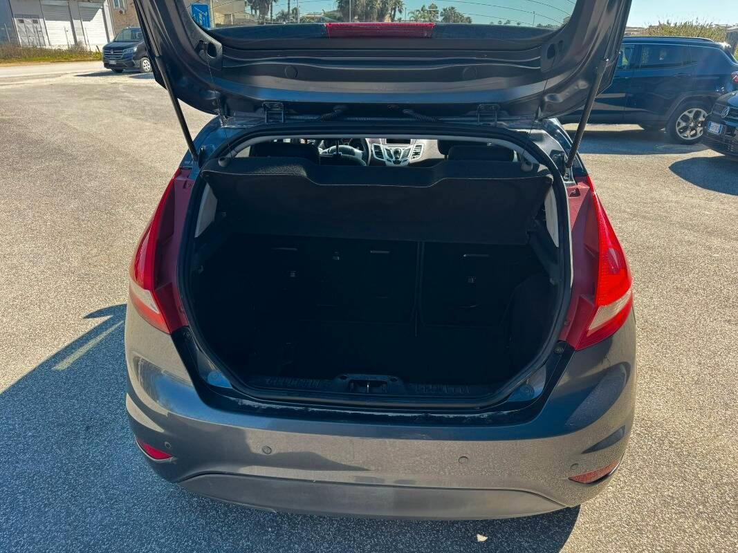 Ford Fiesta 1.6 tdci Titanium 5p FL