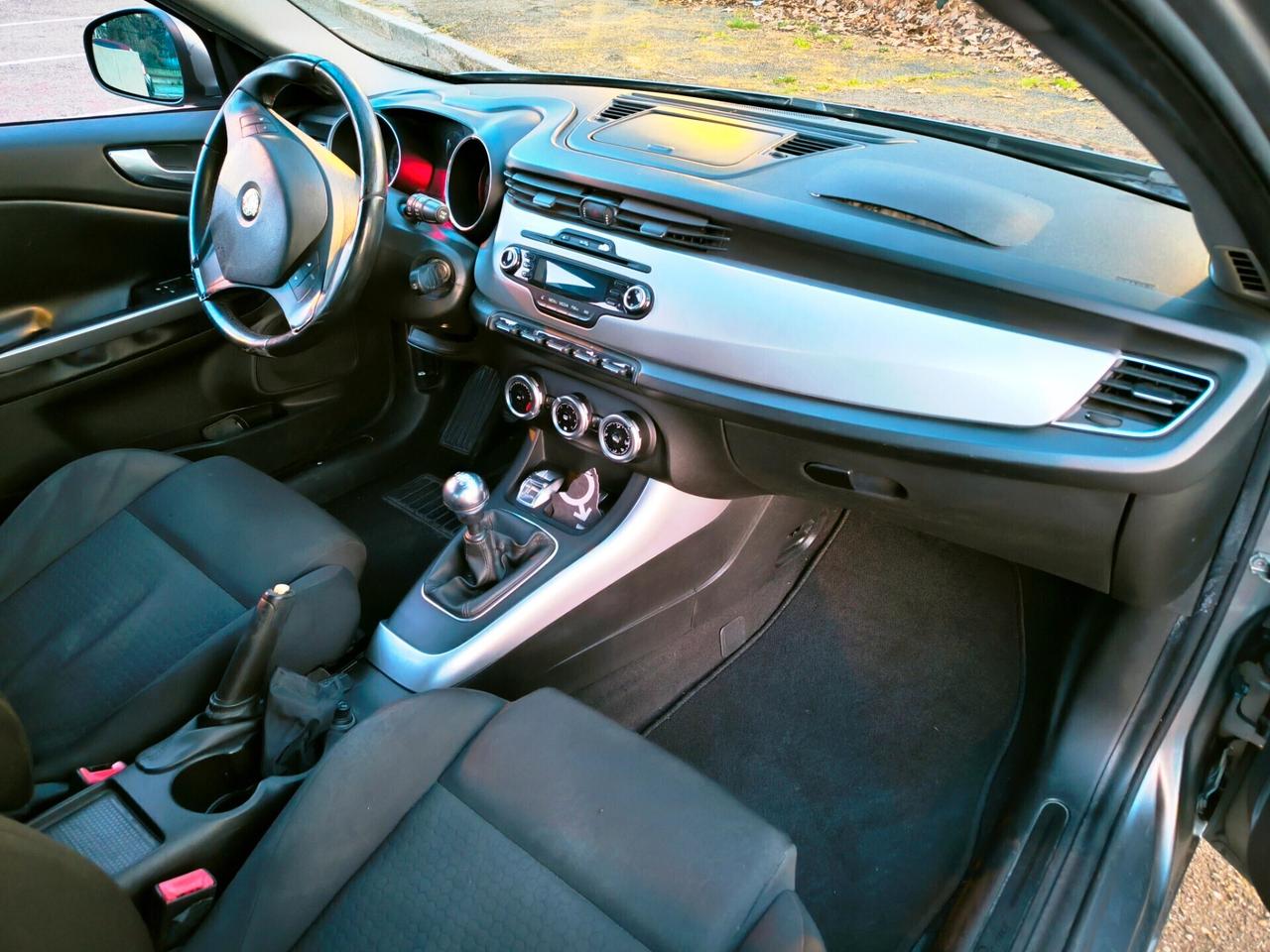 Alfa Romeo Giulietta 1.4 Turbo 120 CV GPL Distinctive