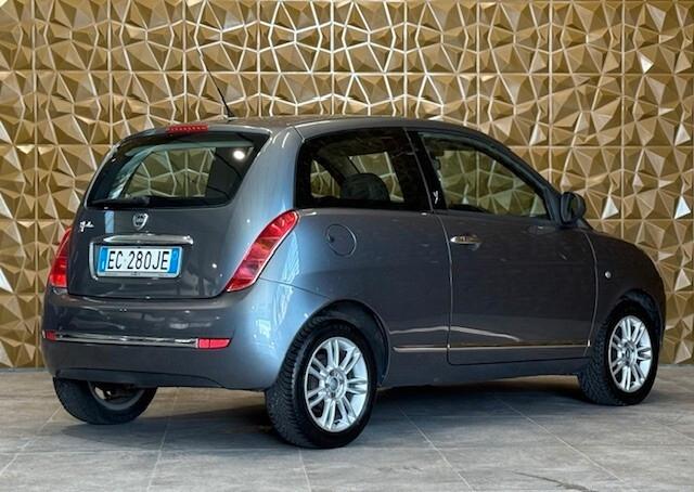 Lancia Ypsilon 1.2 Argento