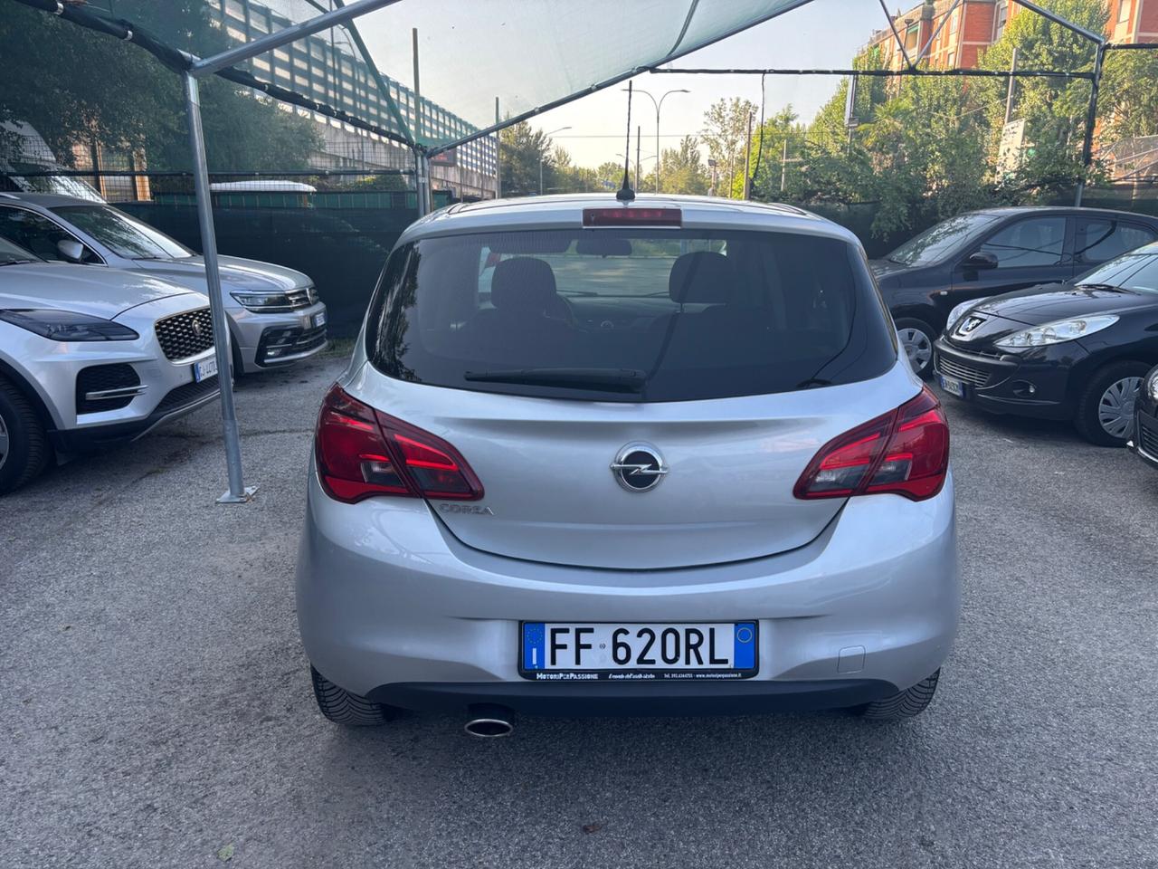 Opel Corsa 1.4 GPL 5 porte Cosmo OK NEOPATENTATI