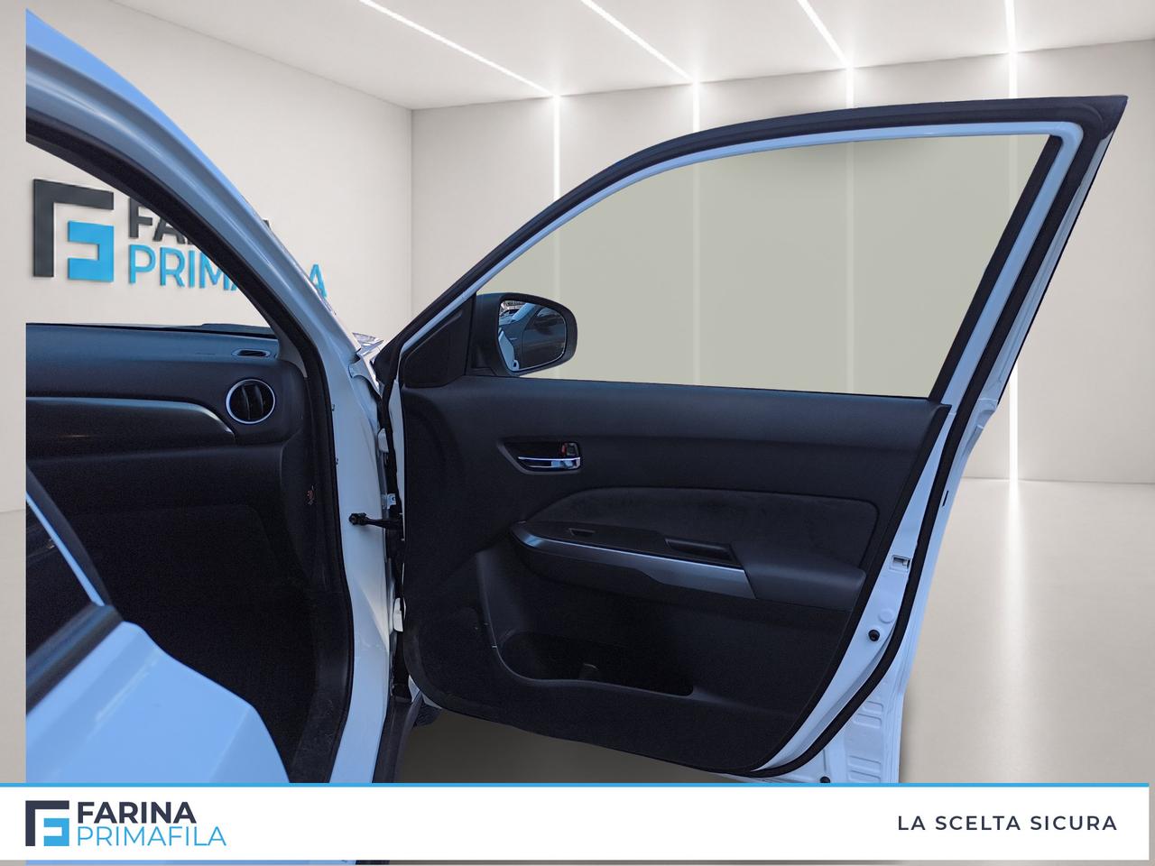 SUZUKI Vitara II 2024 - Vitara 1.4h Top 2wd 129cv