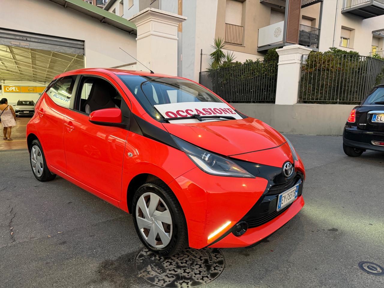 Toyota Aygo 1.0 VVT-i 69 CV 5 porte x-wave