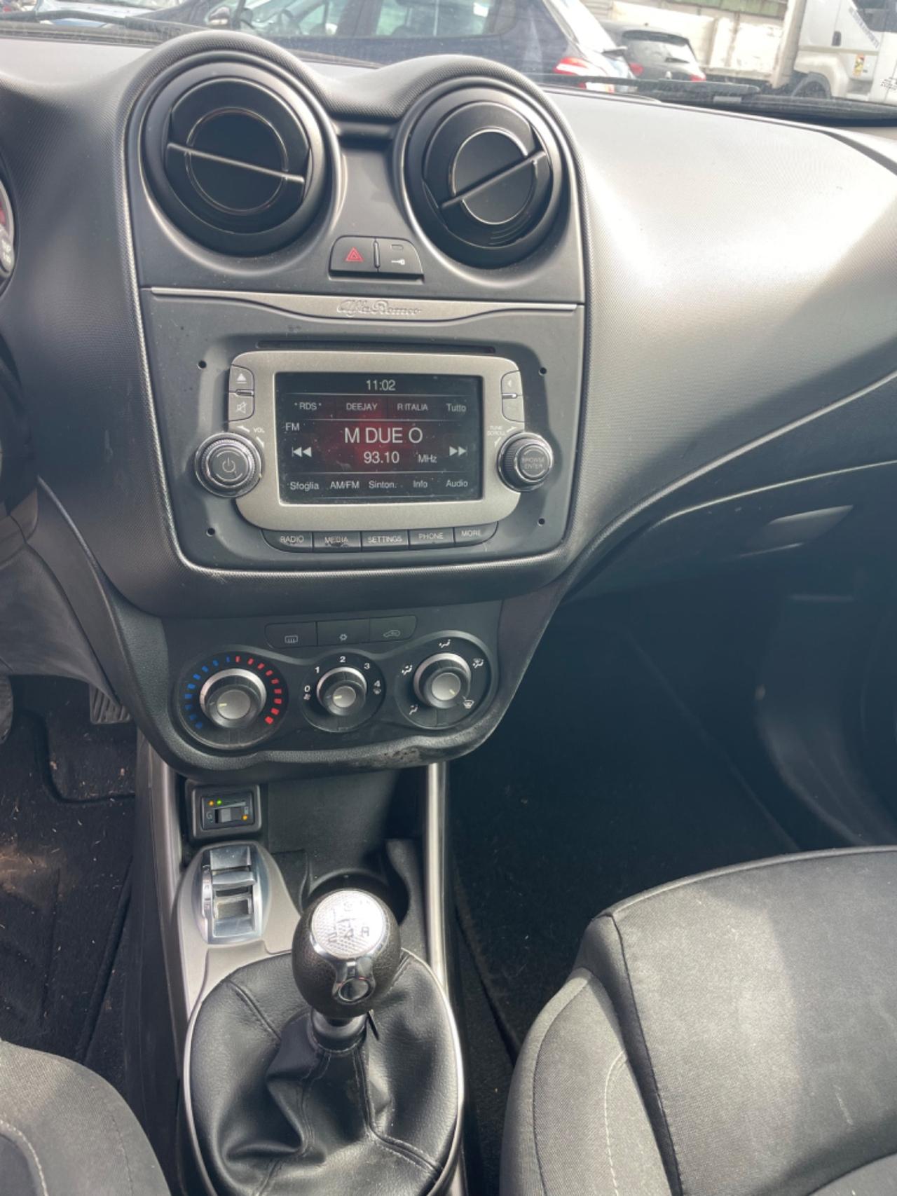 Alfa Romeo MiTo 1.4 T 120 CV GPL Distinctive