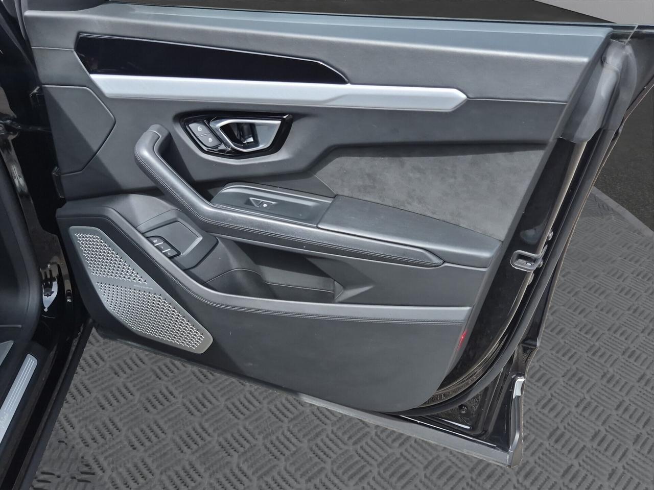 Lamborghini Urus 4.0