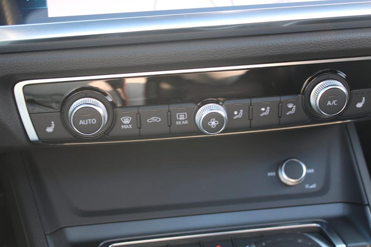 Audi Q3 RS Q3 SPB quattro S tronic