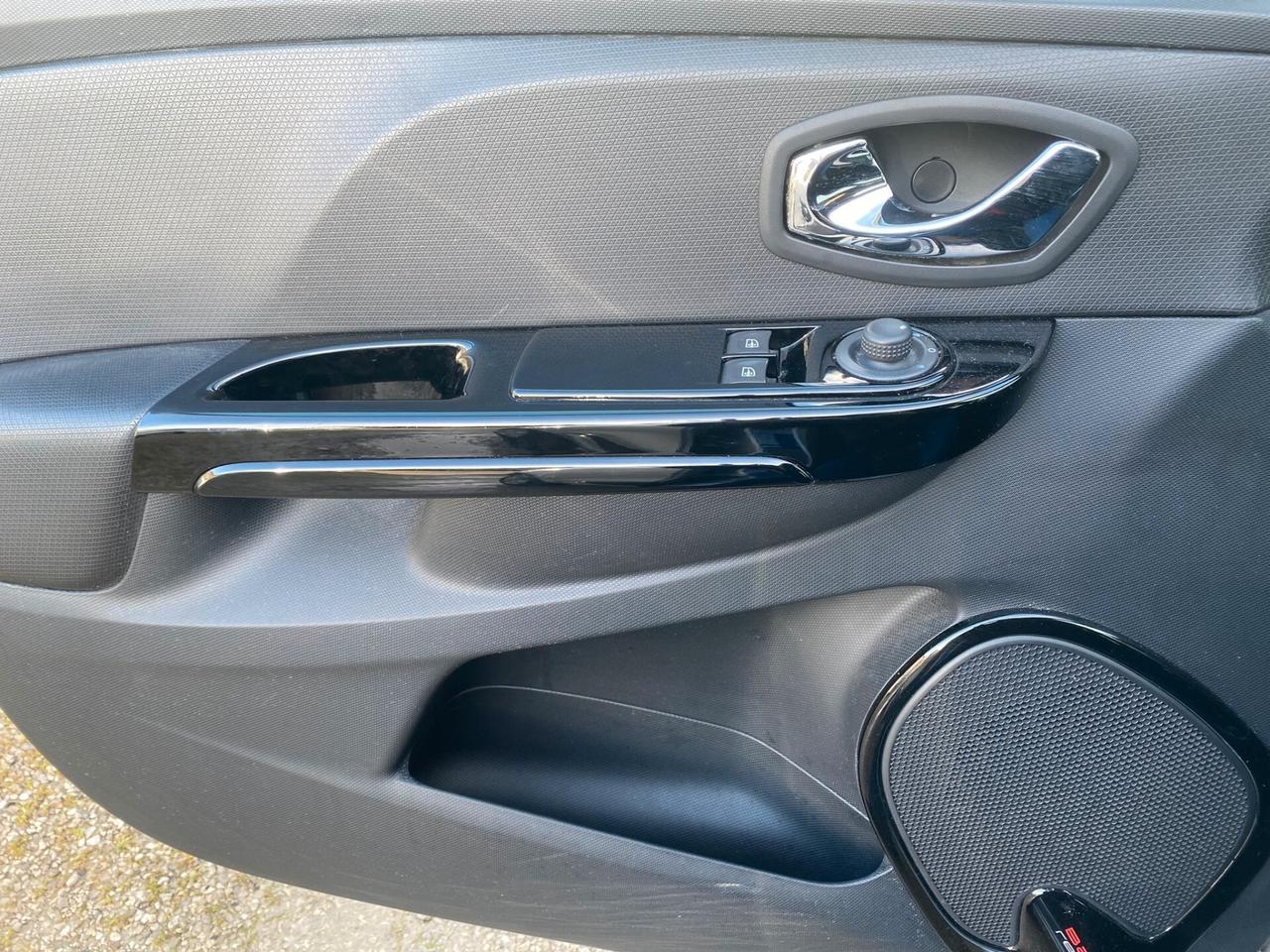 Renault Clio 1.5 dCi 8V 90CV Start&Stop 5 porte Energy