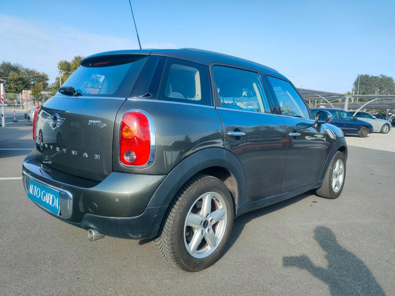 Mini Cooper D Countryman 1.6 One neopatentati