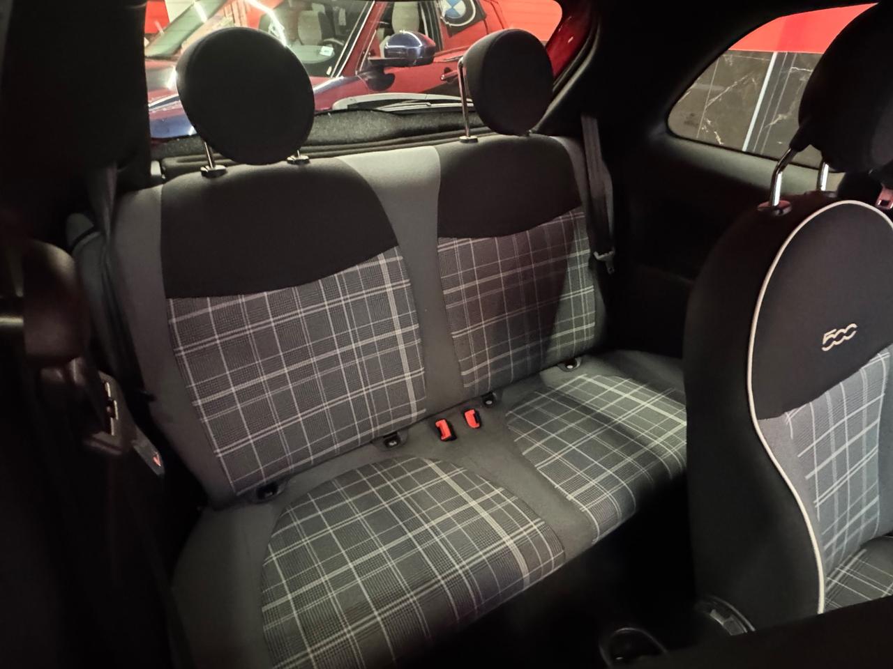 Fiat 500 1.0 Hybrid Red