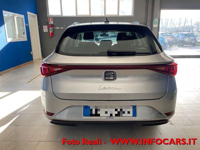 SEAT Leon Sportstourer 1.0 eTSI MHEV 110 CV DSG Style