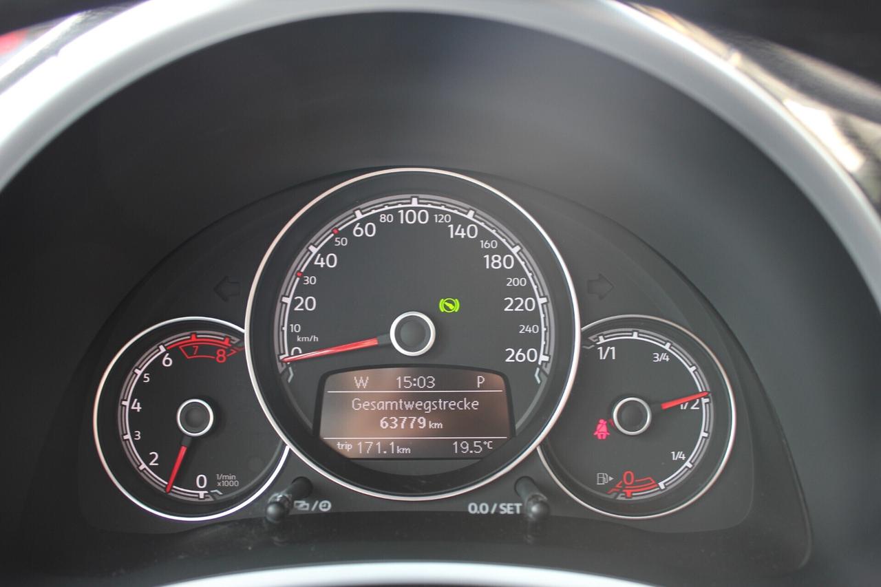 Volkswagen Maggiolino 1.2 TSI Design DSG TETTO PANORAMICO SEDILI RISCALDATI