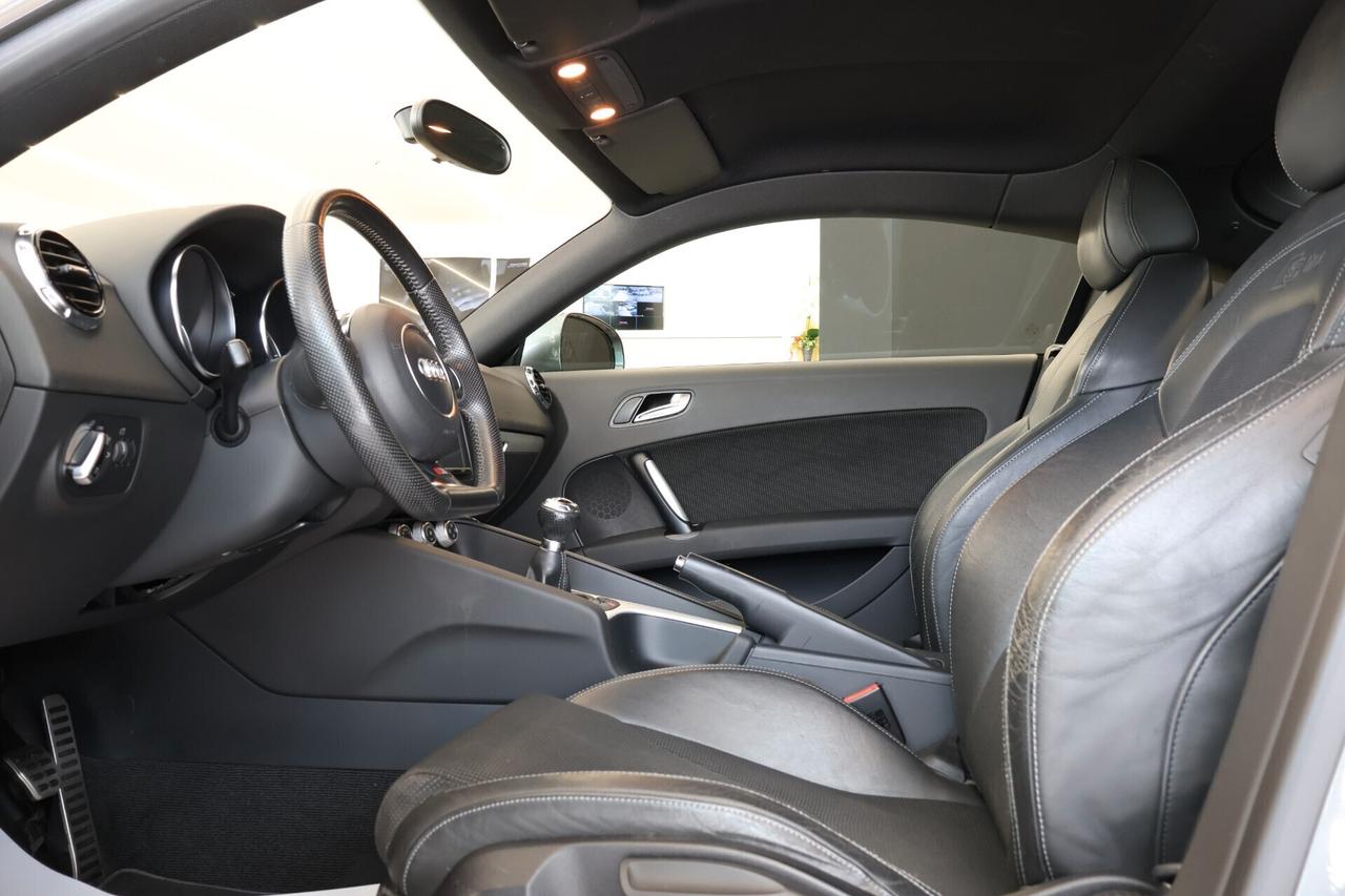 Audi TT Coupé 1.8 TFSI 160CV S-line
