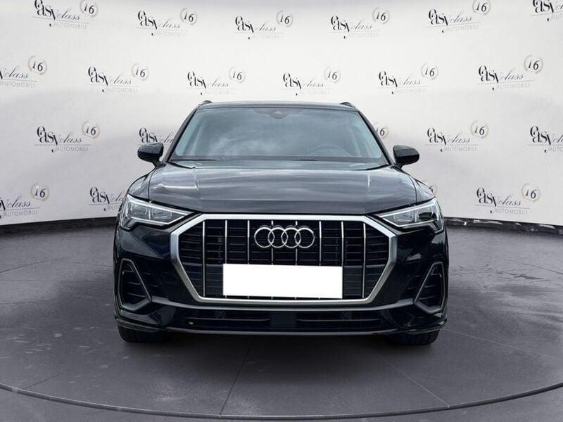Audi Q3 35 TFSI S tronic S line Led Matrix Camera 18"