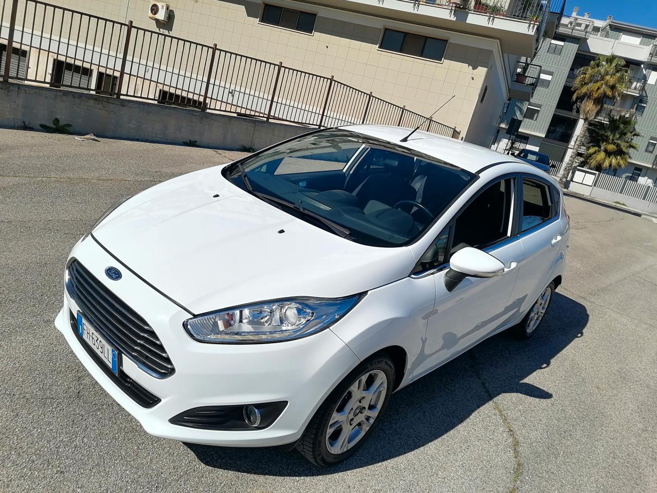 Ford Fiesta 1.5 TDCi 75CV 5 porte TITANIUM 2017