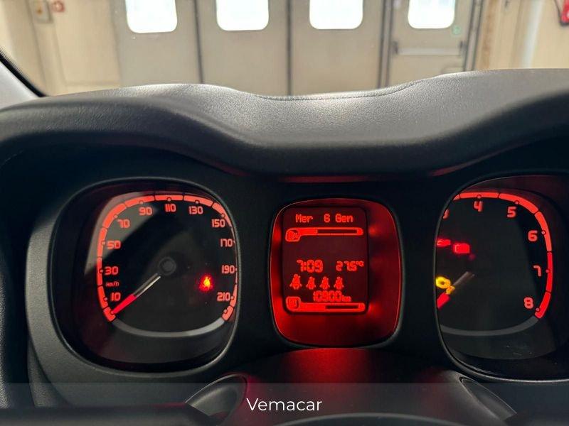 FIAT Panda 1.0 FFly 70cv S&S Hybrid-RADIO BT-SOLO KM 10900! NEOP !!