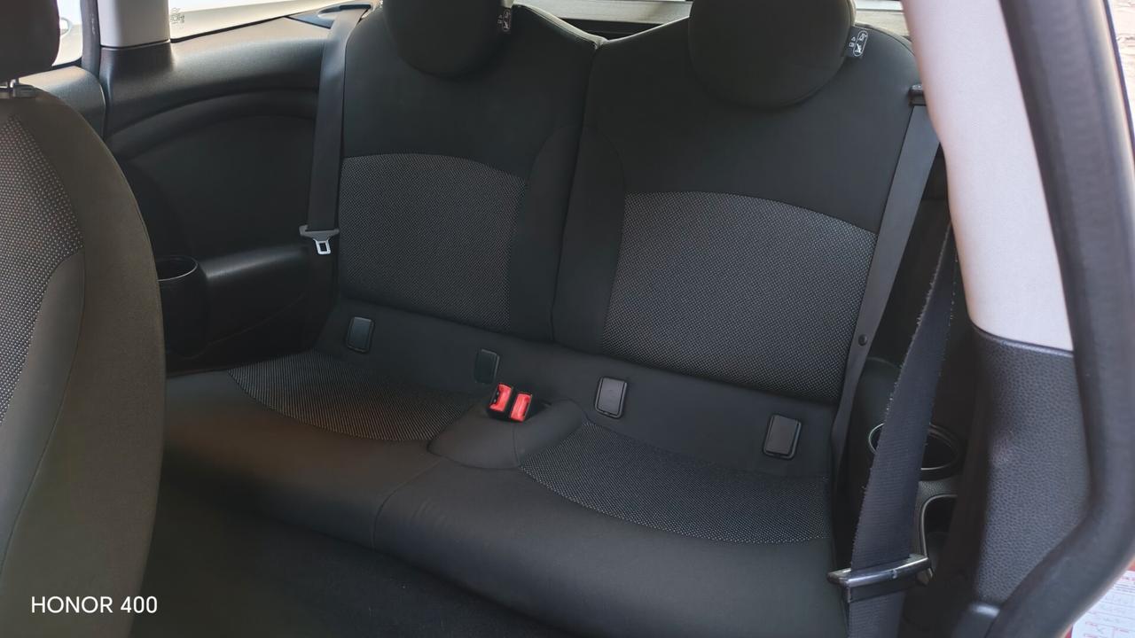 Mini Cooper Clubman 1.6 16V Chili