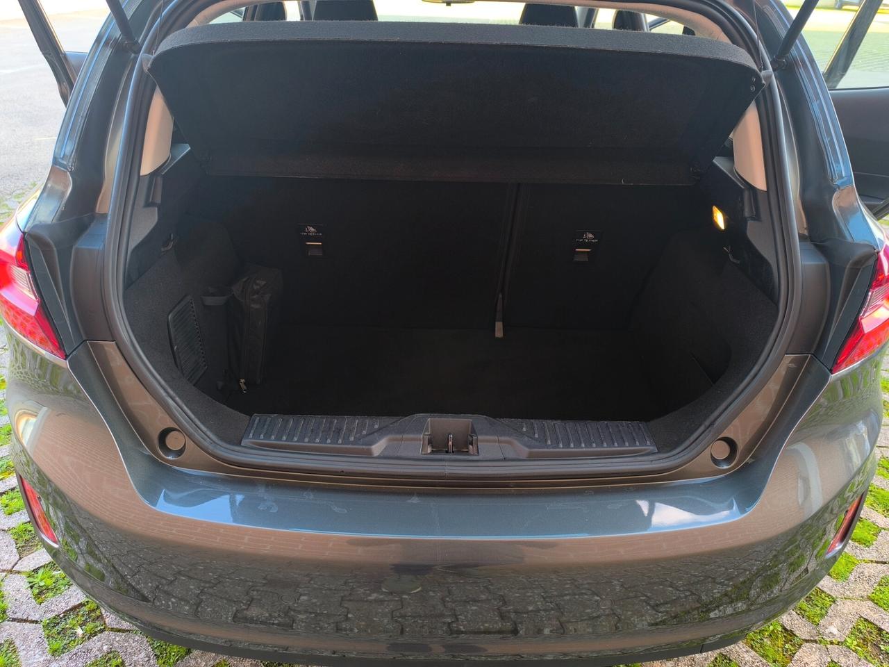 FORD FIESTA GPL CASA MADRE 11/2019 KM 95.000 1 PROPRIETARIO