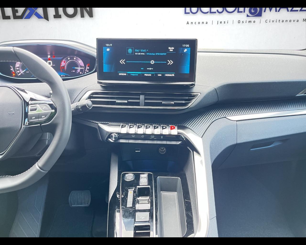 PEUGEOT 5008 BlueHDi 130 S&S EAT8 ALLURE PACK