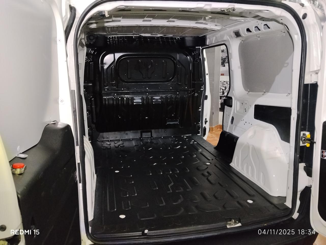 Fiat Doblo Doblò 1.6 MJT diesel Cargo Maxi porta laterale