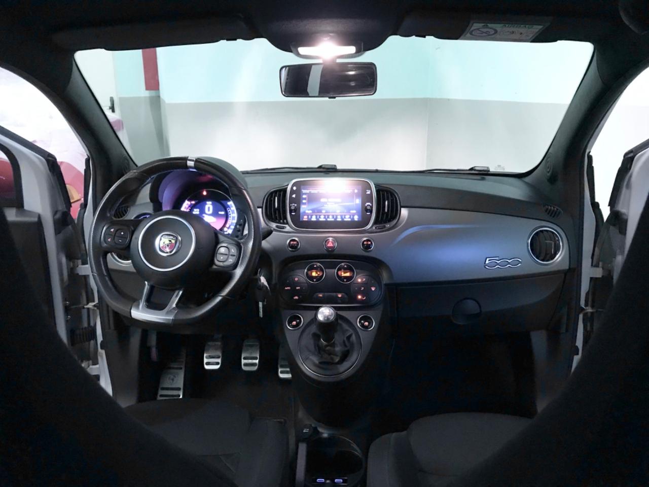 Abarth 595 1.4 Turbo T-Jet 165 CV Pista