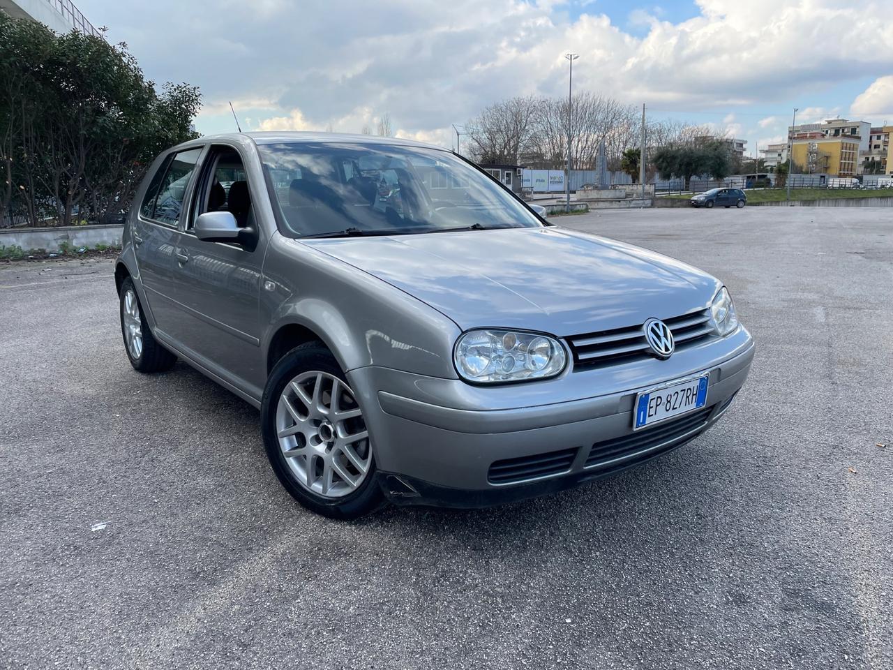 Volkswagen Golf 1.9 TDI/101 CV cat 5p. Comfortline